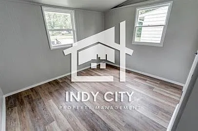 2950 N Dequincy St — Photo 10