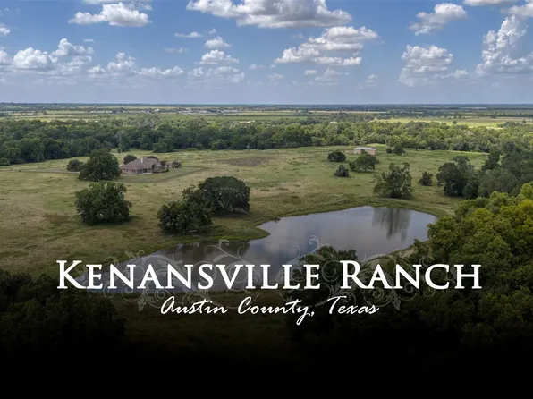 12412 E Ueckert Rd, Bellville, TX 77418
