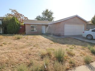 644 S Creekside St, Porterville, CA 93257