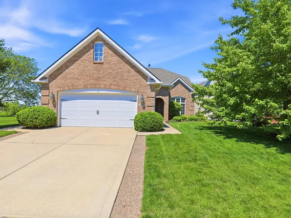 8836 Crystal River Dr, Indianapolis, IN 46240
