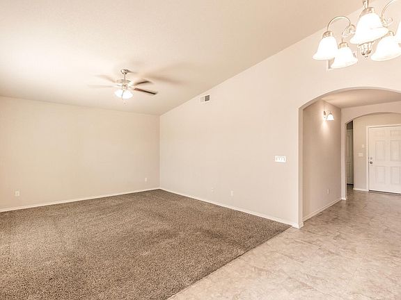 5th image of 14496 Escalera Dr