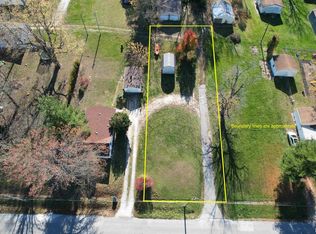 715 W Perry St, Pittsfield, IL 62363