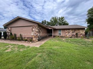 2804 S 97th Cir, Fort Smith, AR 72903