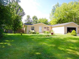 N1263 Pine Rd, Genoa City, WI 53128