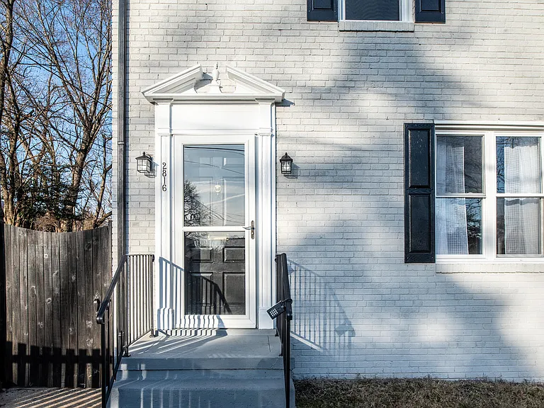2816 Schooley Dr — Photo 11