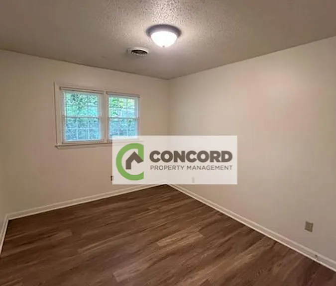 620 Fairmont St #C — Photo 12