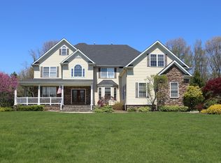 361 Karen Ct, Freehold, NJ 07728