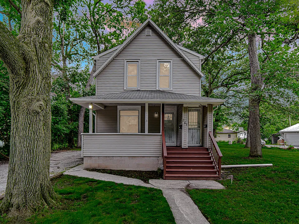 261 W Main St #2