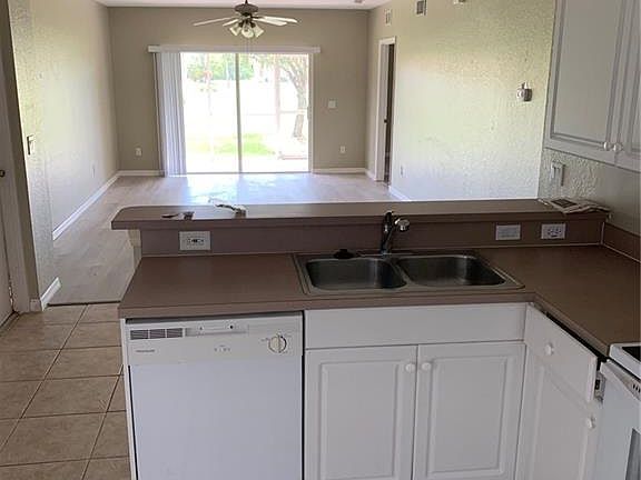 4th image of 5308 Chiquita Blvd S APT 102B