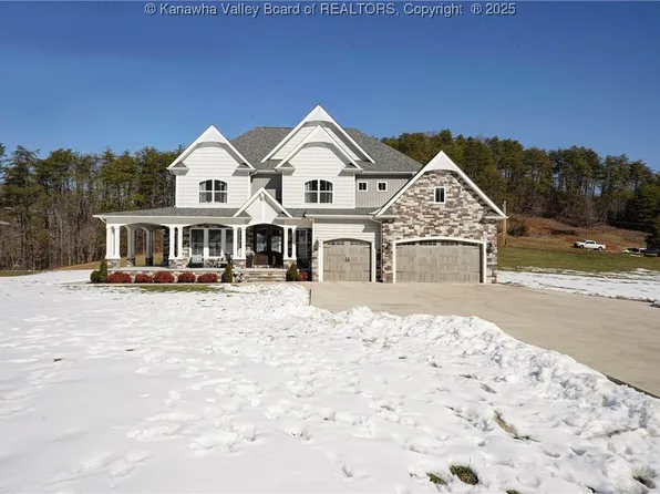 214 Erin Ln, South Charleston, WV 25309