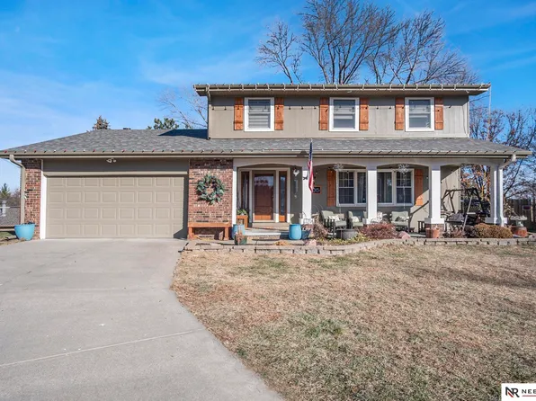 2505 S 163rd Cir, Omaha, NE 68130