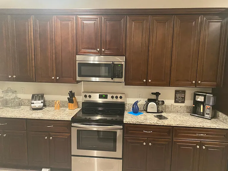 3108 Hurley Ave — Photo 18