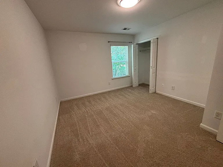218 Northwood St — Photo 15