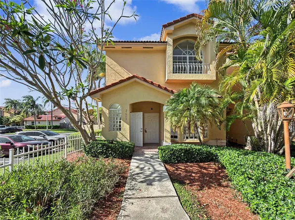 21553 SW 87th Ct #102, Cutler Bay, FL 33189