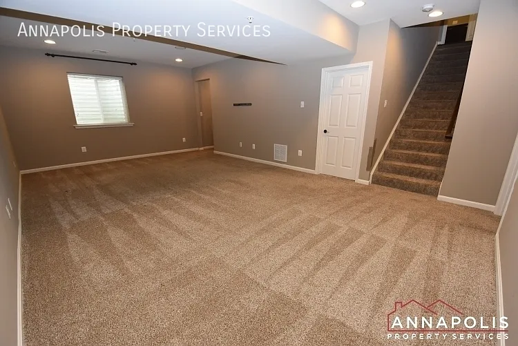 402 Saint Martins Choice Ln — Photo 30
