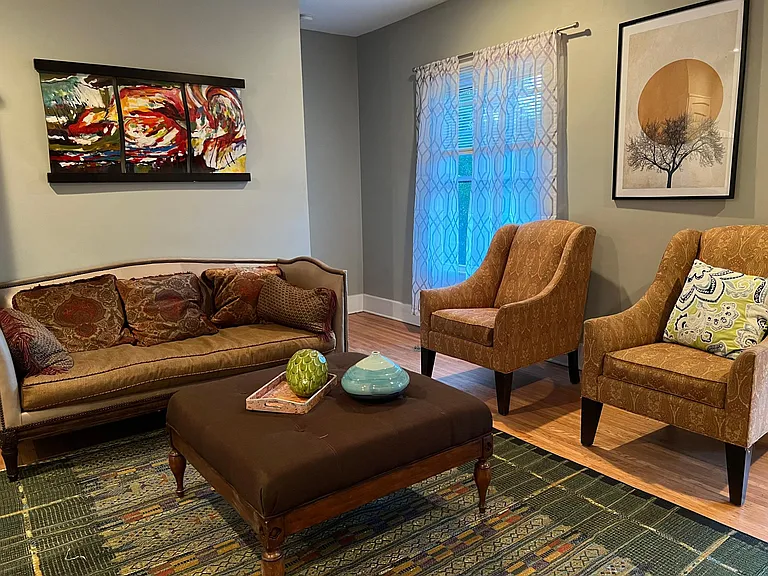 1210 Everett Ave #2 — Photo 4