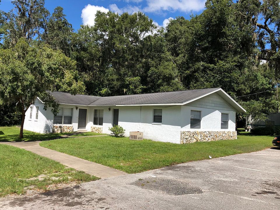 1st image of 3362 NE 57th Ave