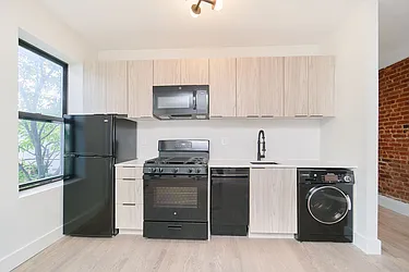 Rented by Living New York