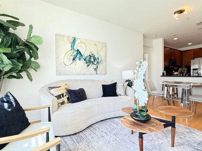 3857 Pell Pl Unit 406, San Diego, CA, 92130
