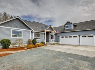 11099 Irene Pl, Mount Vernon, WA 98273