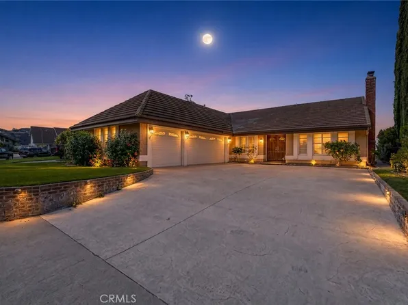 551 S Paseo Lucero, Anaheim, CA 92807