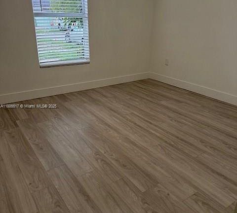 5th image of 3146 NW 32nd St #1