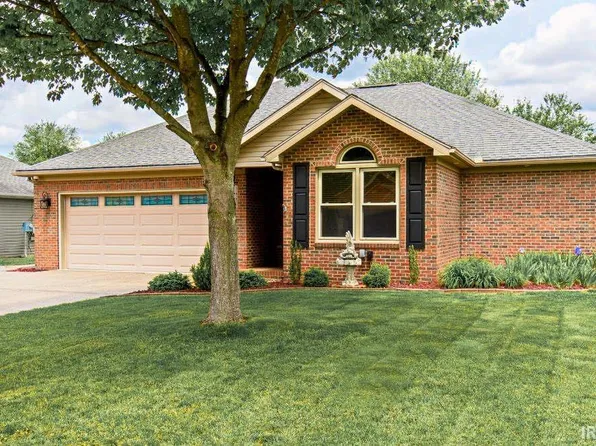 10544 Willow Creek Rd, Newburgh, IN 47630