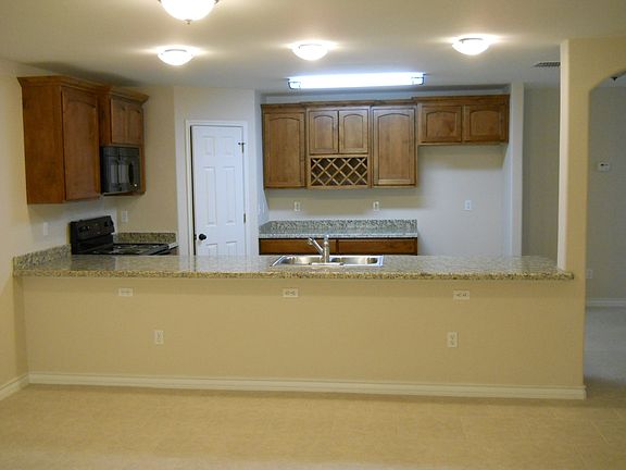 2nd image of 13669 Teague Ln Unit 209