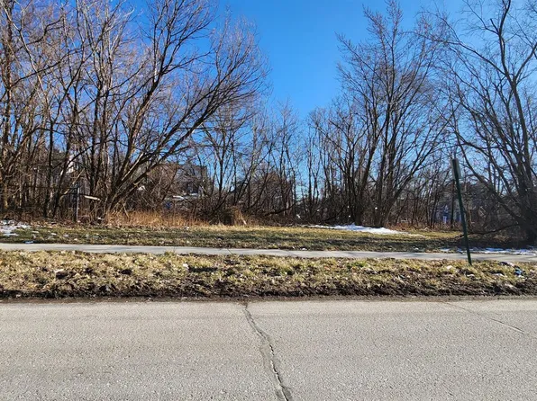 402 E Euclid St, Detroit, MI 48202