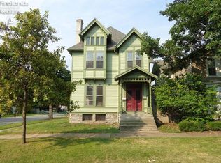 733 Wayne St, Sandusky, OH