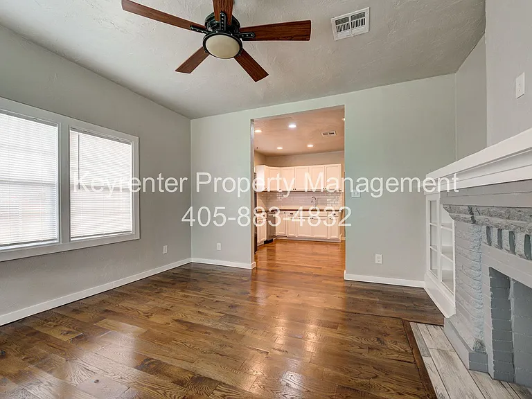 1444 NE 13th St #1446 — Photo 4