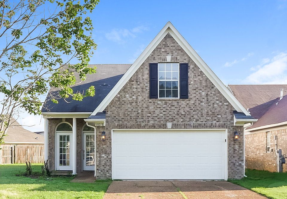 1st image of 10218 Cottage Oaks Cv