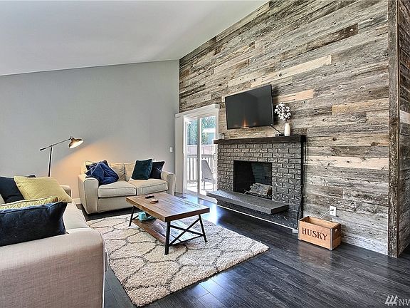 2nd image of 6420 80th St E