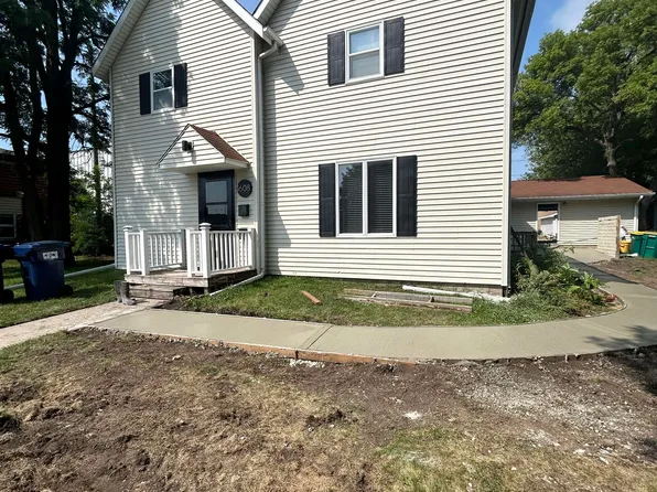 1608 Jackson Ave, Spirit Lake, IA 51360