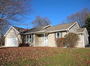 9763 Longboat Key Rd, Portage, MI 49002