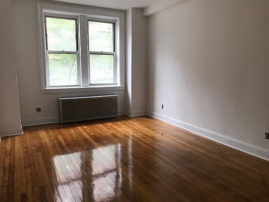 Rented by Christie Property Group | media 18