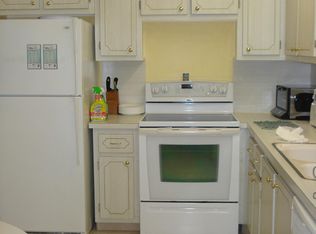 219 NE 14th Ave APT 102, Hallandale Beach, FL 33009