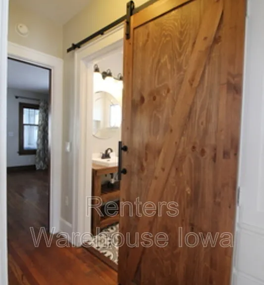 3724 University Ave — Photo 12