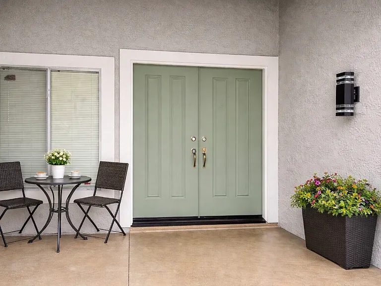 Front Entry Way