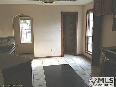 4th image of 3539 Espanola Dr