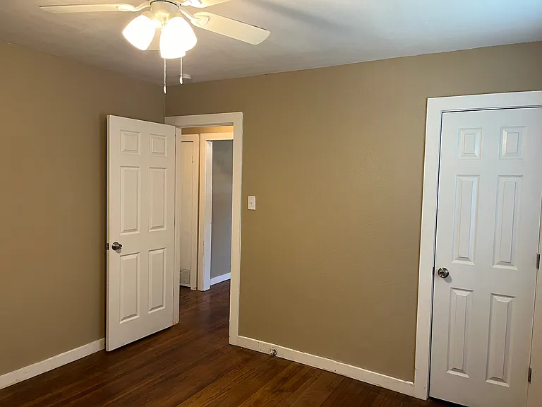 917 Duval Ct — Photo 9