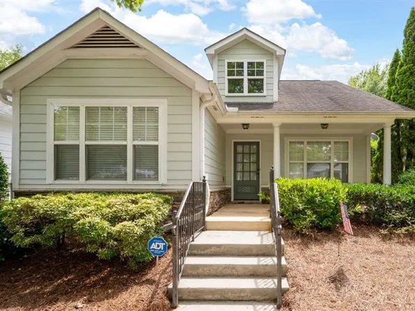 4521 Flowering Br, Powder Springs, GA 30127