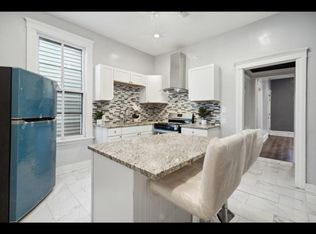 5918 S Carpenter St UNIT 2, Chicago, IL 60621