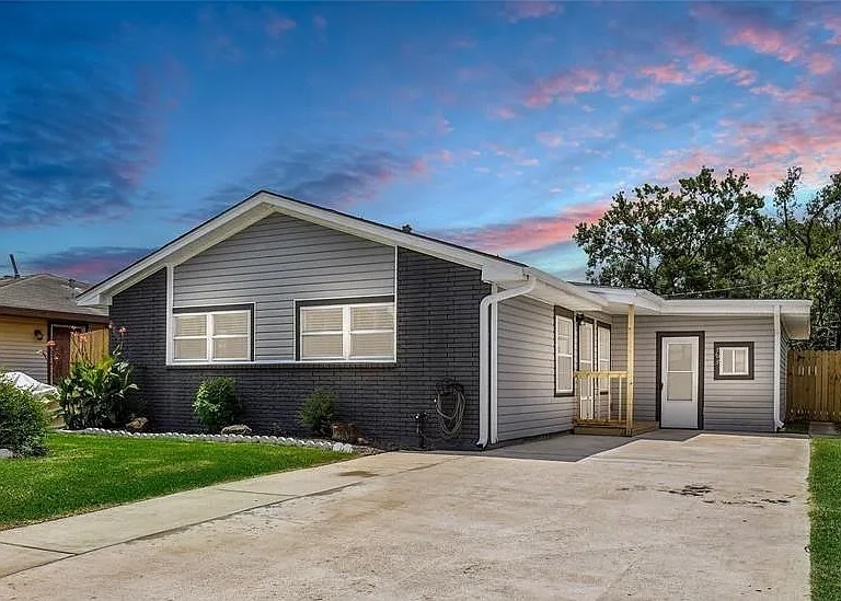 505 Cypress Ave — Photo 1