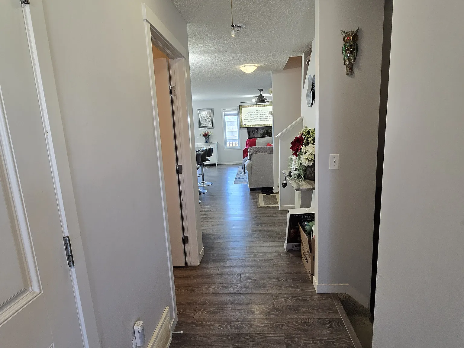 2622 16 Street — Photo 3