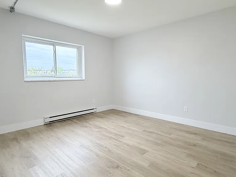 1030 Lillian Ave #101 — Photo 8