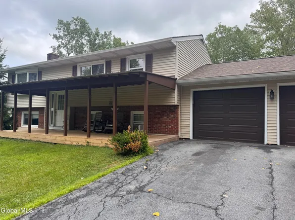 107 Gregory Lane, Fort Edward, NY 12828