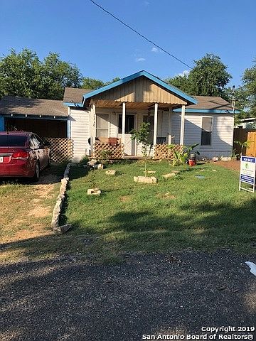 1st image of 1310 S 4th St