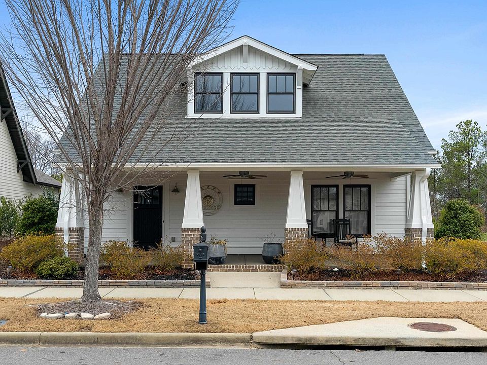 1st image of 3408 Sawyer Dr