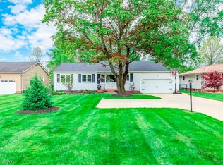 13297 Whitney Rd, Strongsville, OH 44136